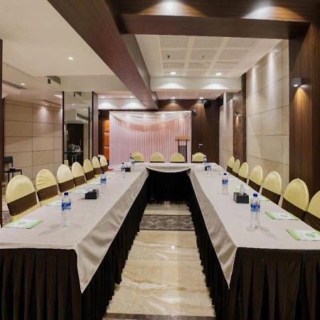 Hotel Laxvas Thane Exterior photo