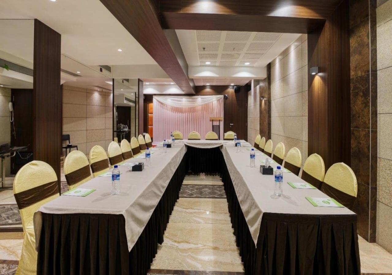 Hotel Laxvas Thane Exterior photo