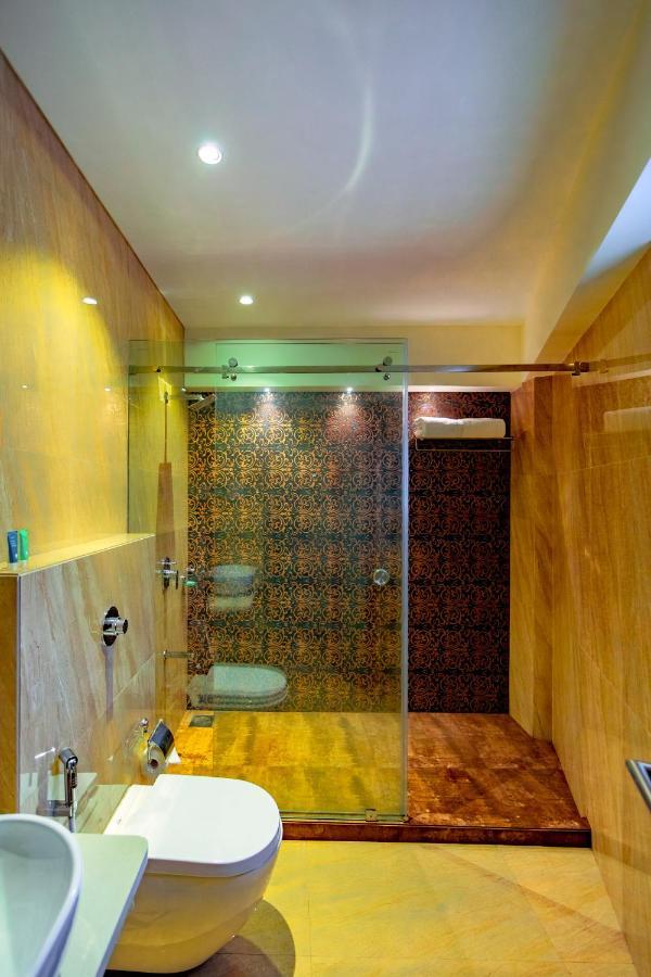 Hotel Laxvas Thane Exterior photo